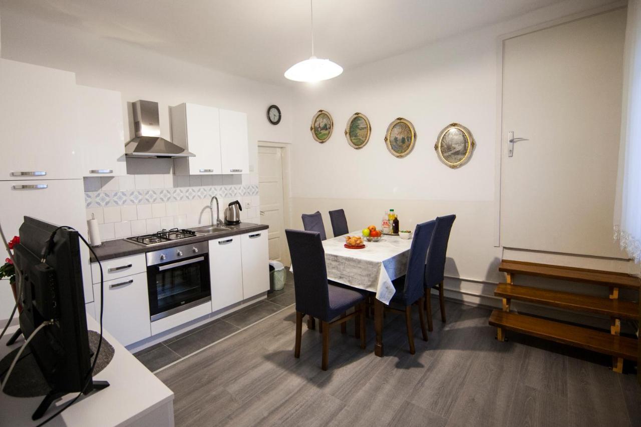 Apartman Kuca 150 Kisszabadka Kültér fotó